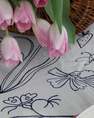 CATERPILLAR TABLE NAPKINS
