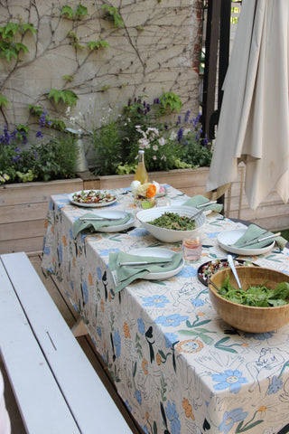 THE PRINTED TABLECLOTH