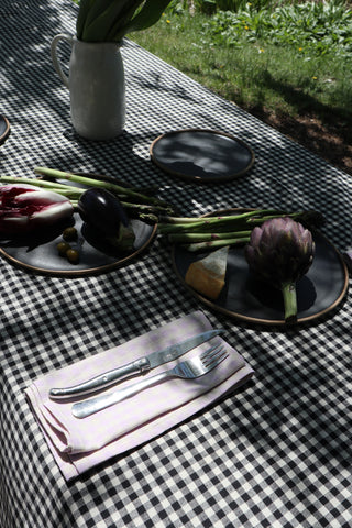 PLAIN NAPKINS