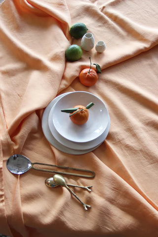 PLAIN COLOURED TABLECLOTH