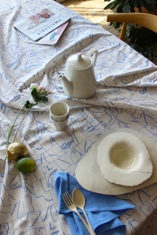 THE PRINTED TABLECLOTH