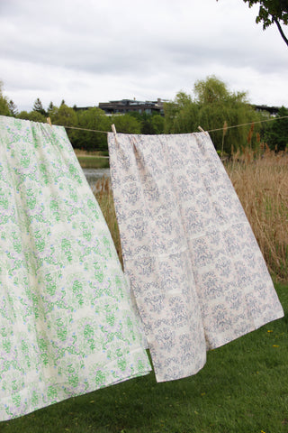 THE PRINTED TABLECLOTH