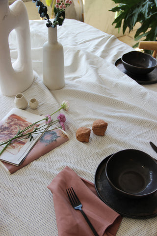 EMBROIDERED DOTTED PATTERN TABLECLOTH